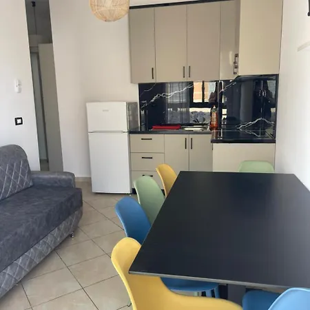 Ademi Apartment Durres